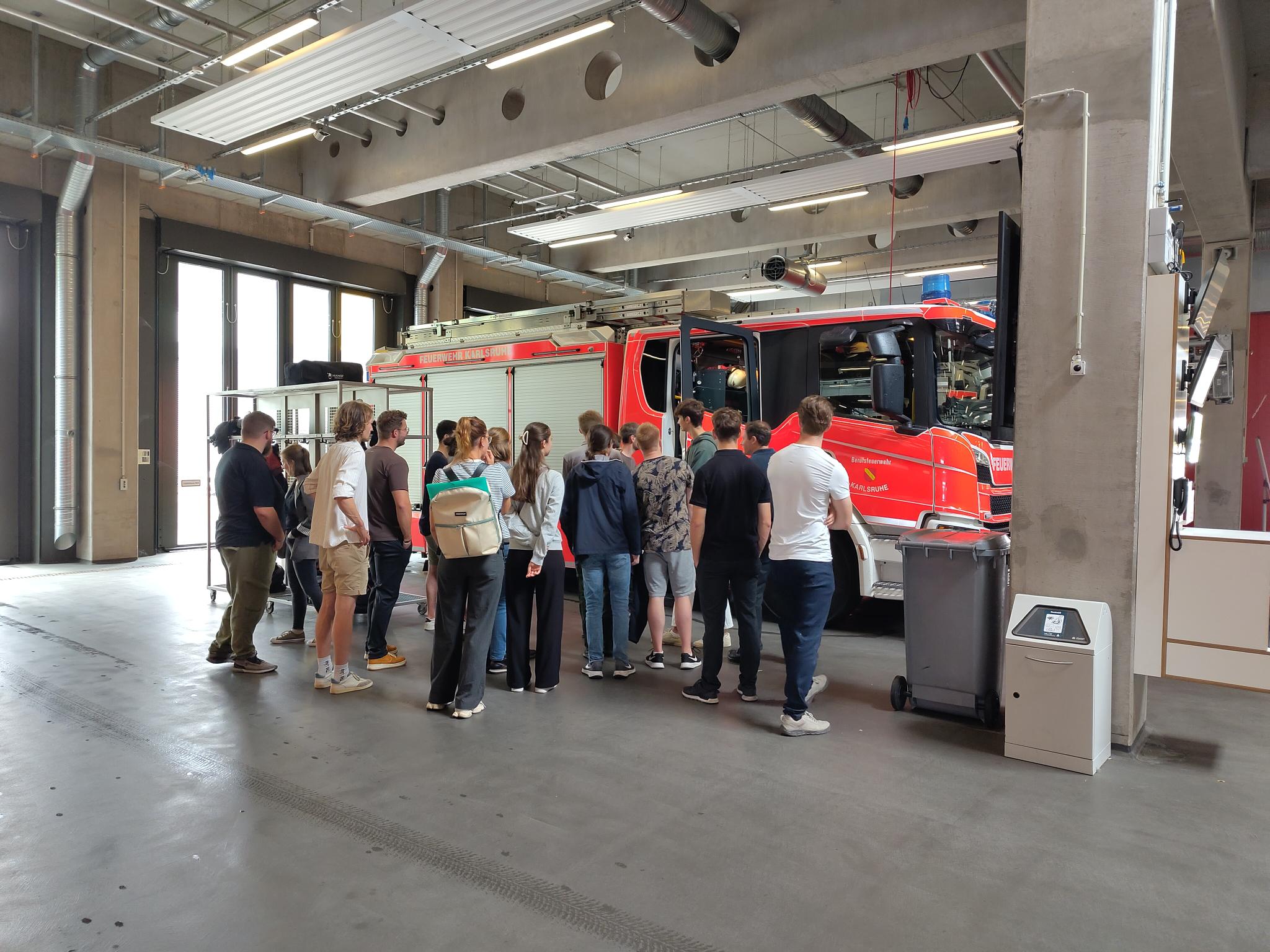 Besuch der Hauptfeuerwache Karlsruhe